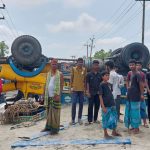 ময়মনসিংহে ট্রাকের ধাক্কায় ৩ নারী নিহত
